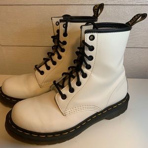 White Dr.Marten Lace up Boots Size 7